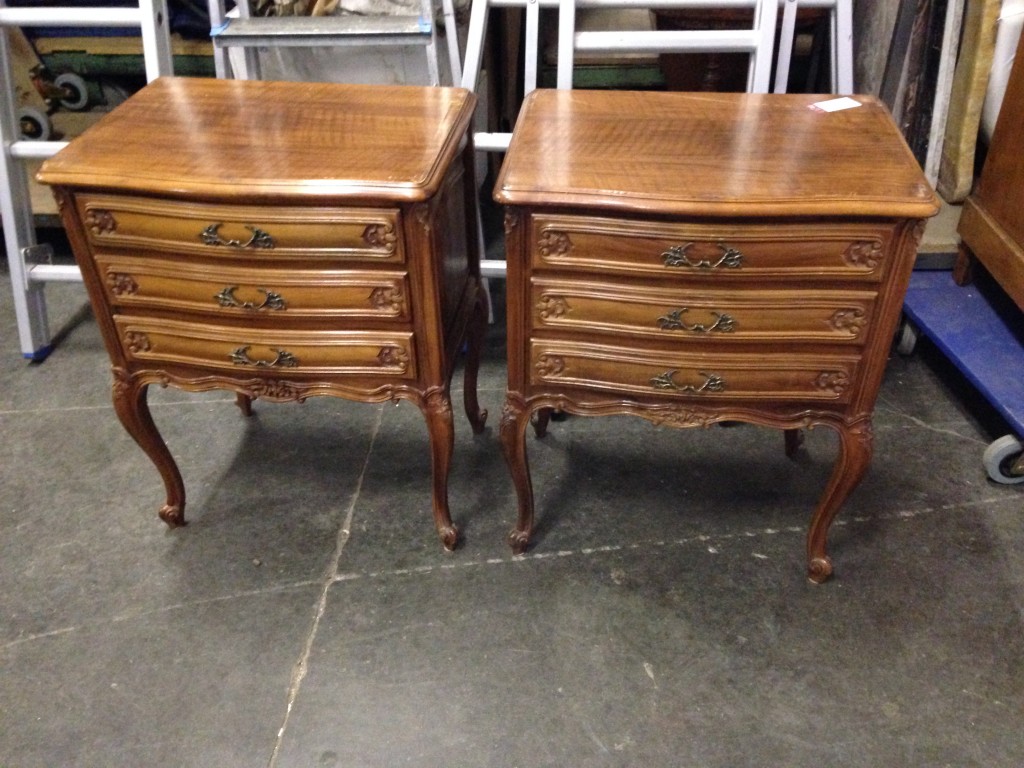 photo 2 Louis' Antiques incorporating The Perth Antique Centre